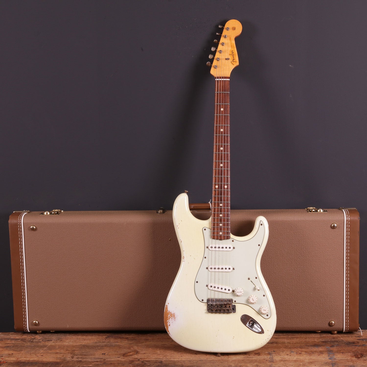 Vintageandrareguitars discount
