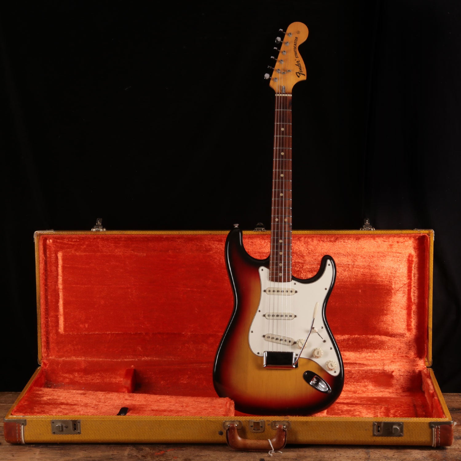 Fender stratocaster 1974 price deals